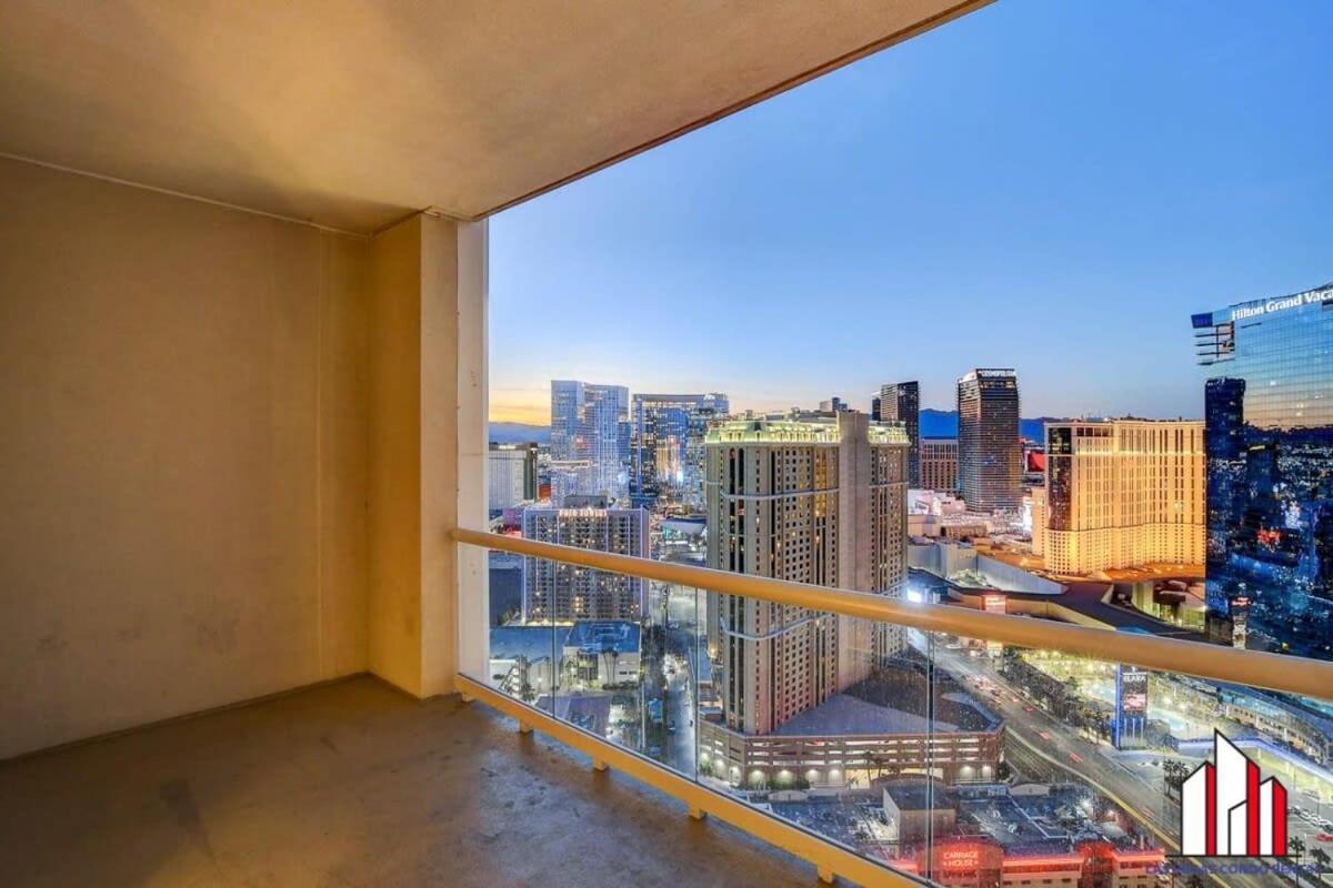 Mgm Signature-33-709 F1 Track & Strip View Balcony Las Vegas Extérieur photo