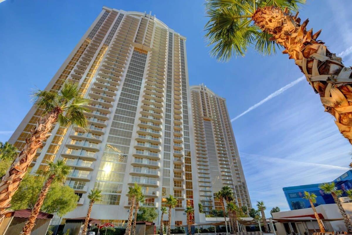 Mgm Signature-33-709 F1 Track & Strip View Balcony Las Vegas Extérieur photo