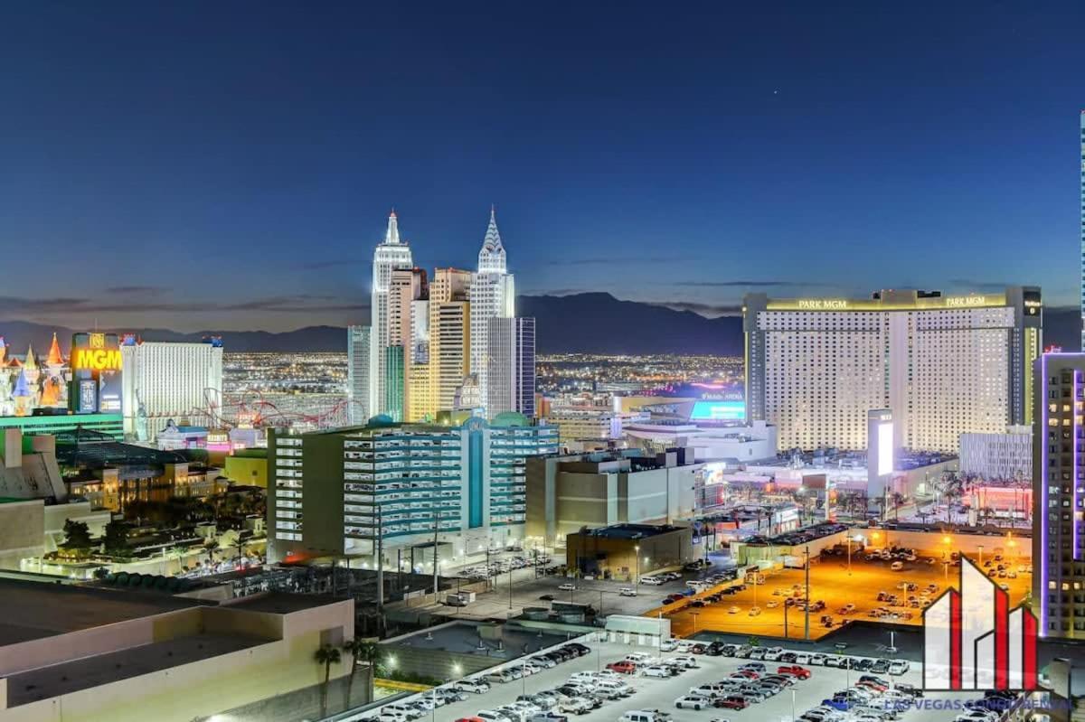 Mgm Signature-33-709 F1 Track & Strip View Balcony Las Vegas Extérieur photo